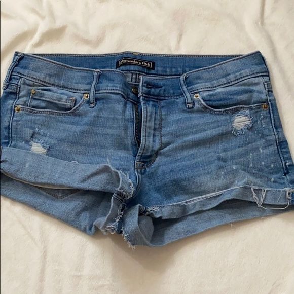 Abercrombie & Fitch Pants - Abercrombie & Fitch denim shorts